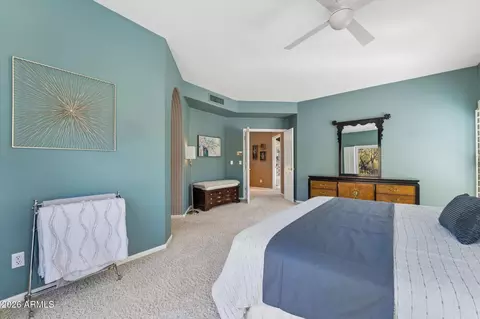 Bedroom - 902 E Mescal St, Phoenix, AZ 85020 photo 2 of 4