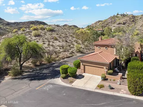 View/Area - 902 E Mescal St, Phoenix, AZ 85020 photo 2 of 8