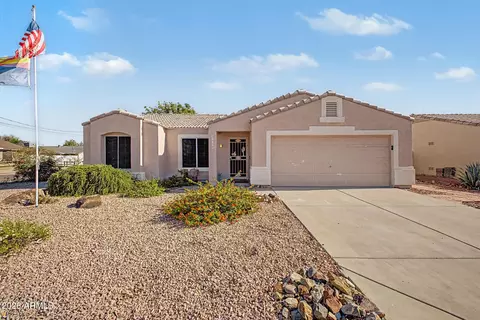 2619 E Helena Dr, Phoenix, AZ 85032