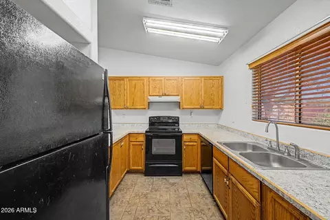 Kitchen - 2619 E Helena Dr, Phoenix, AZ 85032 photo 3 of 4