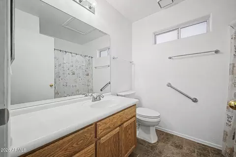 Bath - 2619 E Helena Dr, Phoenix, AZ 85032 photo 3 of 3