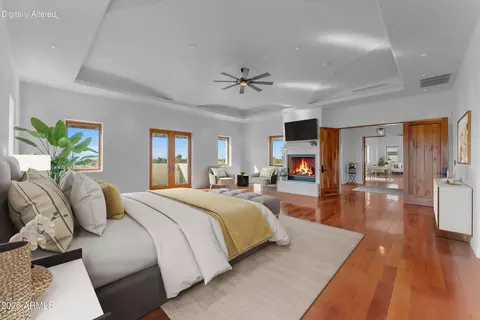 Bedroom - 4937 E Rockridge Rd, Phoenix, AZ 85018 photo 2 of 3