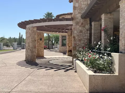 Exterior - 4937 E Rockridge Rd, Phoenix, AZ 85018 photo 5 of 27
