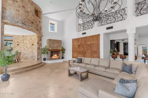 Living - 4937 E Rockridge Rd, Phoenix, AZ 85018 photo 2 of 7
