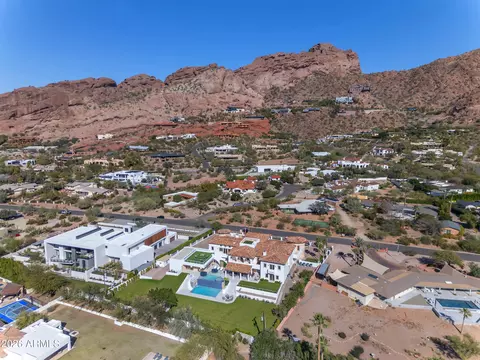 View/Area - 4937 E Rockridge Rd, Phoenix, AZ 85018 photo 2 of 3