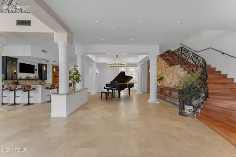 Entry Way - 4937 E Rockridge Rd, Phoenix, AZ 85018 photo 2 of 9