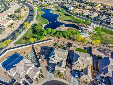 37271 W Mondragone Ln, Maricopa, AZ 85138