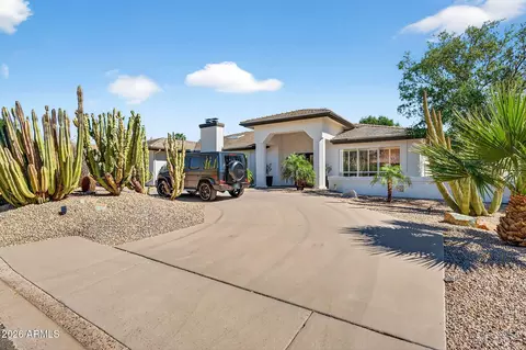 Exterior - 13809 S 32nd Pl, Phoenix, AZ 85044 photo 7 of 23