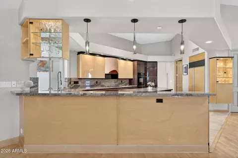 Kitchen - 13809 S 32nd Pl, Phoenix, AZ 85044 photo 8 of 11