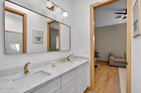 Bath - 13809 S 32nd Pl, Phoenix, AZ 85044 photo 9 of 16