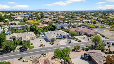 View/Area - 13809 S 32nd Pl, Phoenix, AZ 85044 photo 4 of 14