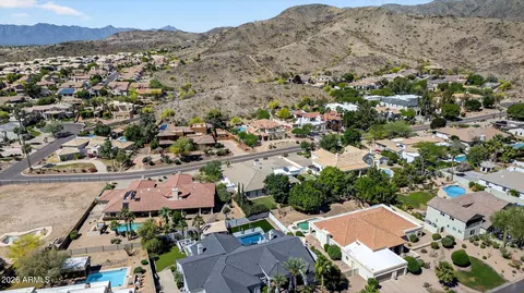 View/Area - 13809 S 32nd Pl, Phoenix, AZ 85044 photo 8 of 14