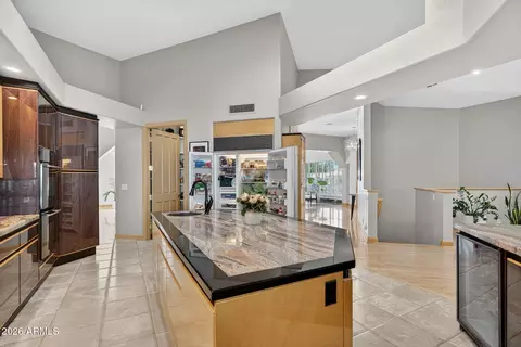 Kitchen - 13809 S 32nd Pl, Phoenix, AZ 85044 photo 5 of 11