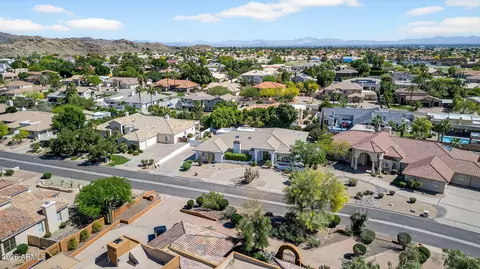 View/Area - 13809 S 32nd Pl, Phoenix, AZ 85044 photo 6 of 14