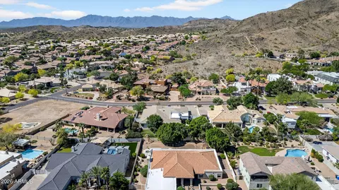View/Area - 13809 S 32nd Pl, Phoenix, AZ 85044 photo 7 of 14