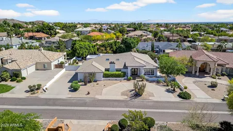 View/Area - 13809 S 32nd Pl, Phoenix, AZ 85044 photo 2 of 14