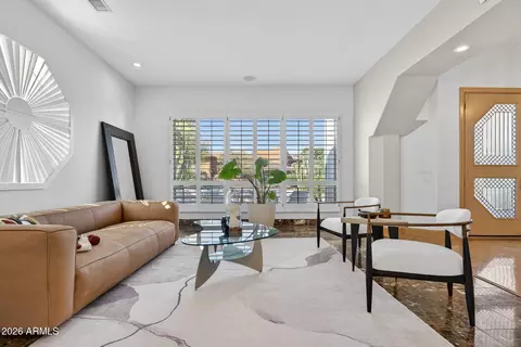 Living - 13809 S 32nd Pl, Phoenix, AZ 85044 photo 2 of 8