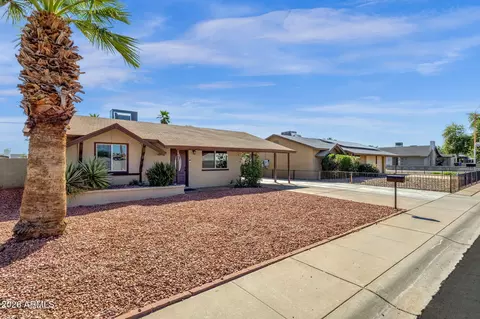 Exterior - 6437 S 43rd Pl, Phoenix, AZ 85042 photo 7 of 7