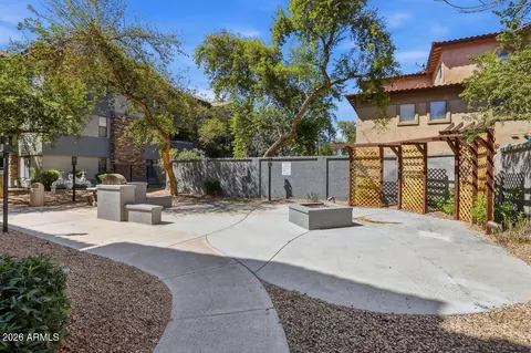 Exterior - 2025 E Campbell Ave #111, Phoenix, AZ 85016 photo 6 of 13