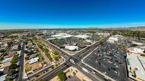 View/Area - 2025 E Campbell Ave #111, Phoenix, AZ 85016 photo 21 of 22