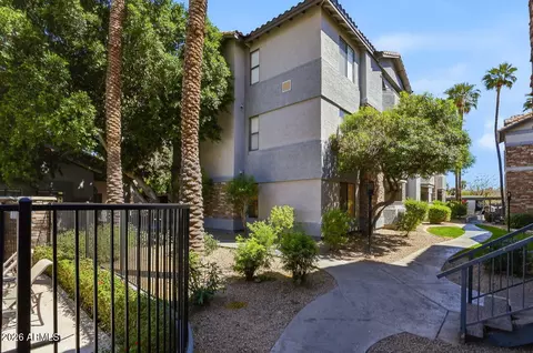 Exterior - 2025 E Campbell Ave #111, Phoenix, AZ 85016 photo 10 of 13