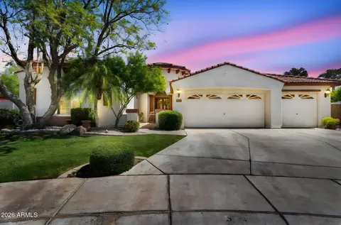 5621 N Lyle Ct, Litchfield Park, AZ 85340