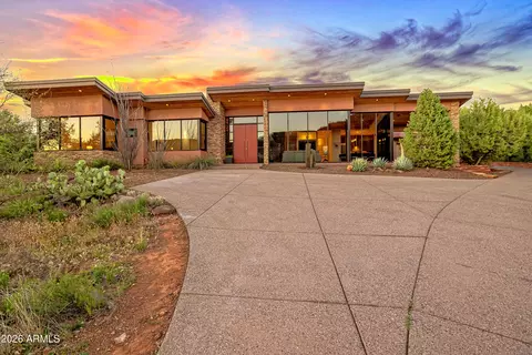 290 Cross Creek Cir, Sedona, AZ 86336