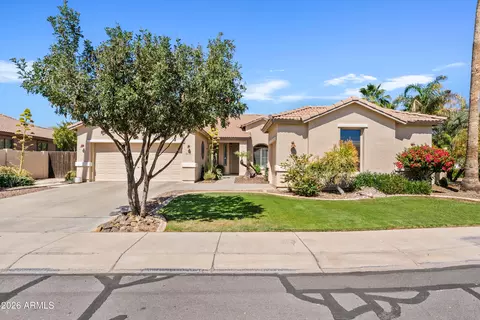 1748 E Iris Dr, Chandler, AZ 85286