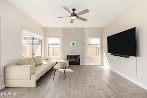 Living - 4643 E Michelle Dr, Phoenix, AZ 85032 photo 3 of 4