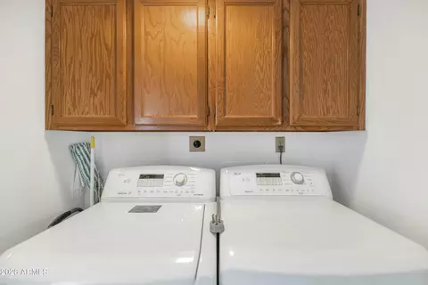 4005 E Round Hill Dr, Phoenix, AZ 85028 photo 21