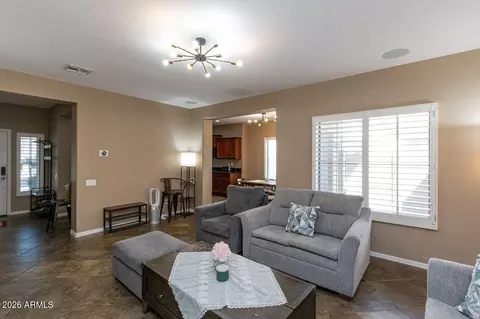 Living - 26329 N Babbling Brook Dr, Phoenix, AZ 85083 photo 2 of 3