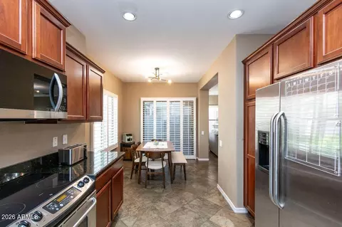 Kitchen - 26329 N Babbling Brook Dr, Phoenix, AZ 85083 photo 2 of 2