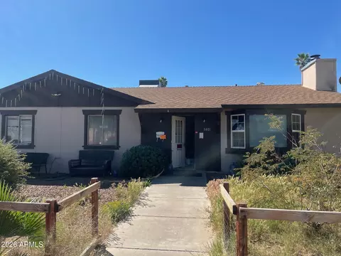 3401 W Saint Moritz Ln, Phoenix, AZ 85053