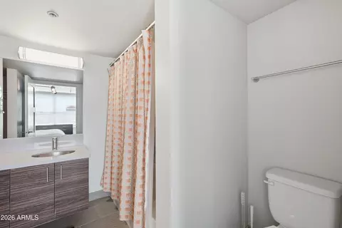 Bath - 535 W Thomas Rd #210, Phoenix, AZ 85013 photo 2 of 4