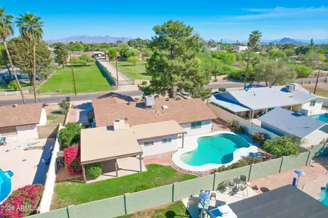 View/Area - 653 E Bates St, Mesa, AZ 85203 photo 3 of 7