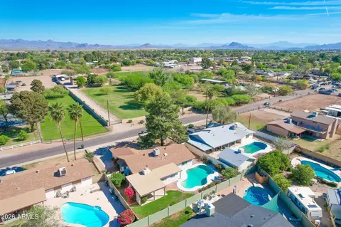 View/Area - 653 E Bates St, Mesa, AZ 85203 photo 5 of 7