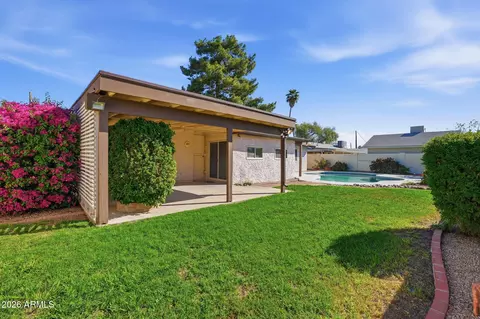 Exterior - 653 E Bates St, Mesa, AZ 85203 photo 4 of 8