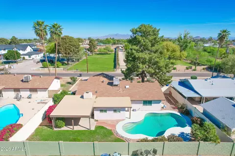 View/Area - 653 E Bates St, Mesa, AZ 85203 photo 2 of 7