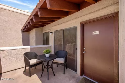 5757 W Eugie Ave #2027, Glendale, AZ 85304