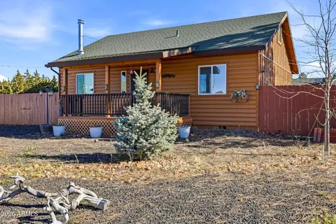 2243 Sitgreaves Dr, Overgaard, AZ 85933