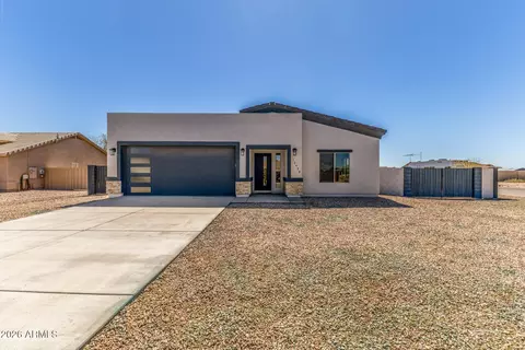 12459 W Lobo Dr, Arizona City, AZ 85123