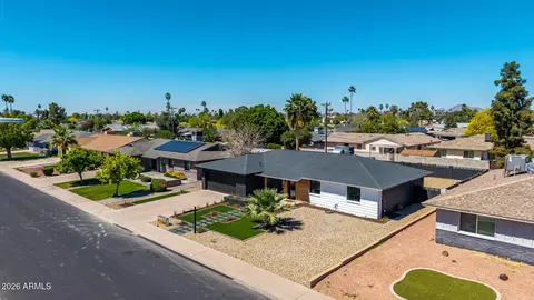 View/Area - 1244 E Hermosa Dr, Tempe, AZ 85282 photo 1 of 5