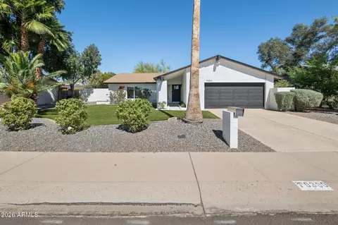 9380 E Kalil Dr, Scottsdale, AZ 85260
