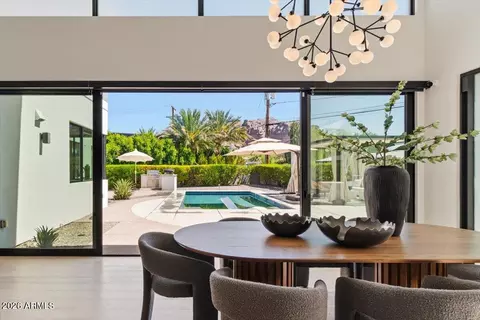 Dining - 4319 E Marion Way, Phoenix, AZ 85018 photo 3 of 5
