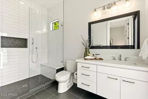 Bath - 4319 E Marion Way, Phoenix, AZ 85018 photo 6 of 9
