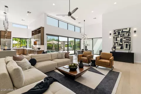 Living - 4319 E Marion Way, Phoenix, AZ 85018 photo 1 of 5