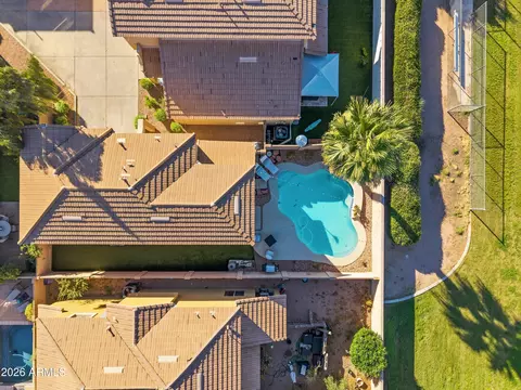 View/Area - 4010 E Melinda Ln, Phoenix, AZ 85050 photo 2 of 6