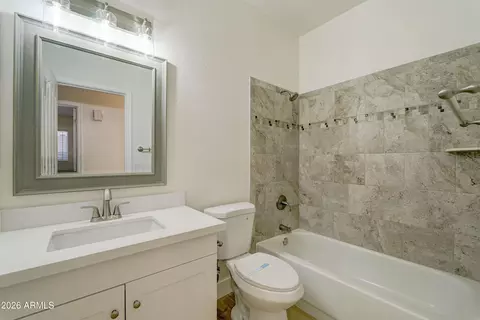 Bath - 1476 E Sierra Madre Ave, Gilbert, AZ 85296 photo 4 of 4