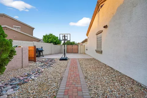 Exterior - 3637 E Dublin St, Gilbert, AZ 85295 photo 18 of 22