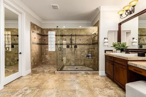 Bath - 2491 E Penedes Dr, Gilbert, AZ 85298 photo 6 of 10